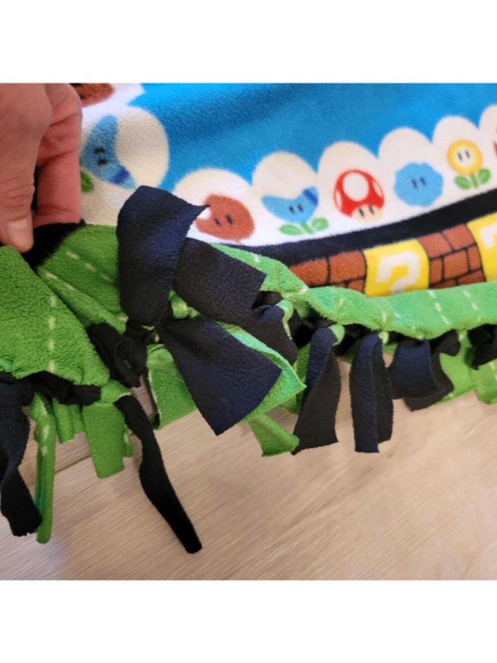 Super Mario Fleece Tie Blanket Luigi Toad Characters Bright Blue & Green Design - Picture 6 of 9